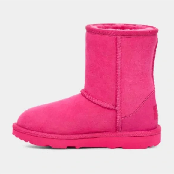 UGG Kids’ Classic II Boot - Picture 3 of 6